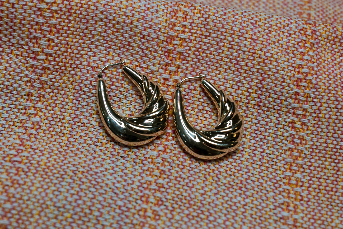 14kt Vintage Swirl-Wave Hoops