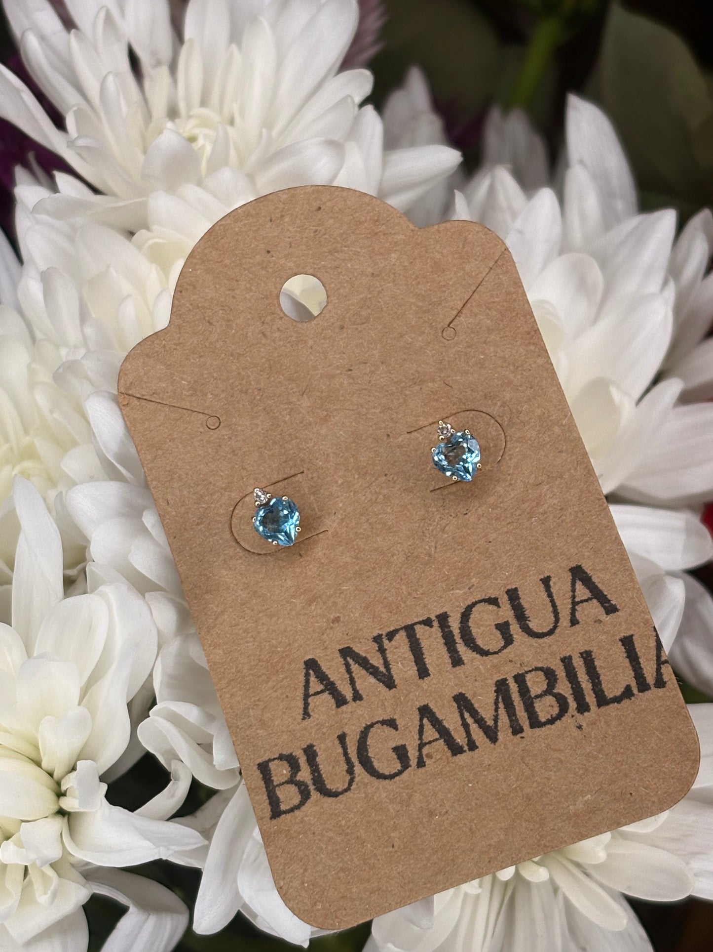 14k Corazón Azul Topacio